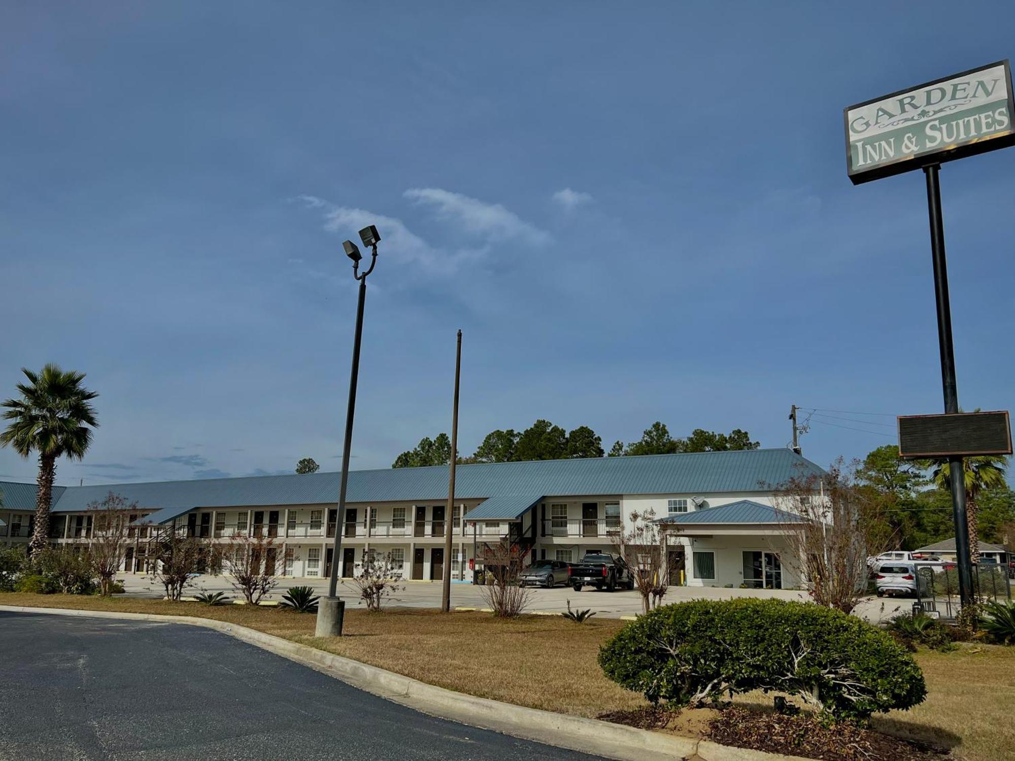 Garden Inn & Suites Metter Buitenkant foto